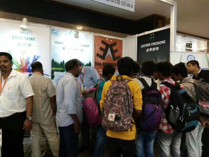 Alışveriş Alanı PSAF Ücretsiz Su Dayanıklı Kumaş Deri Mobilya Koruyucu Mobilya Bakımı Su Dayanıklı Sprey 24